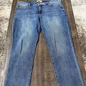 Cabi Women's Blue Denim Jeans